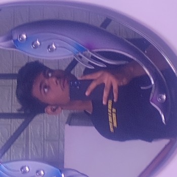 1000098563